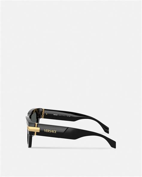 Versace: Black Classic Top Sunglasses 